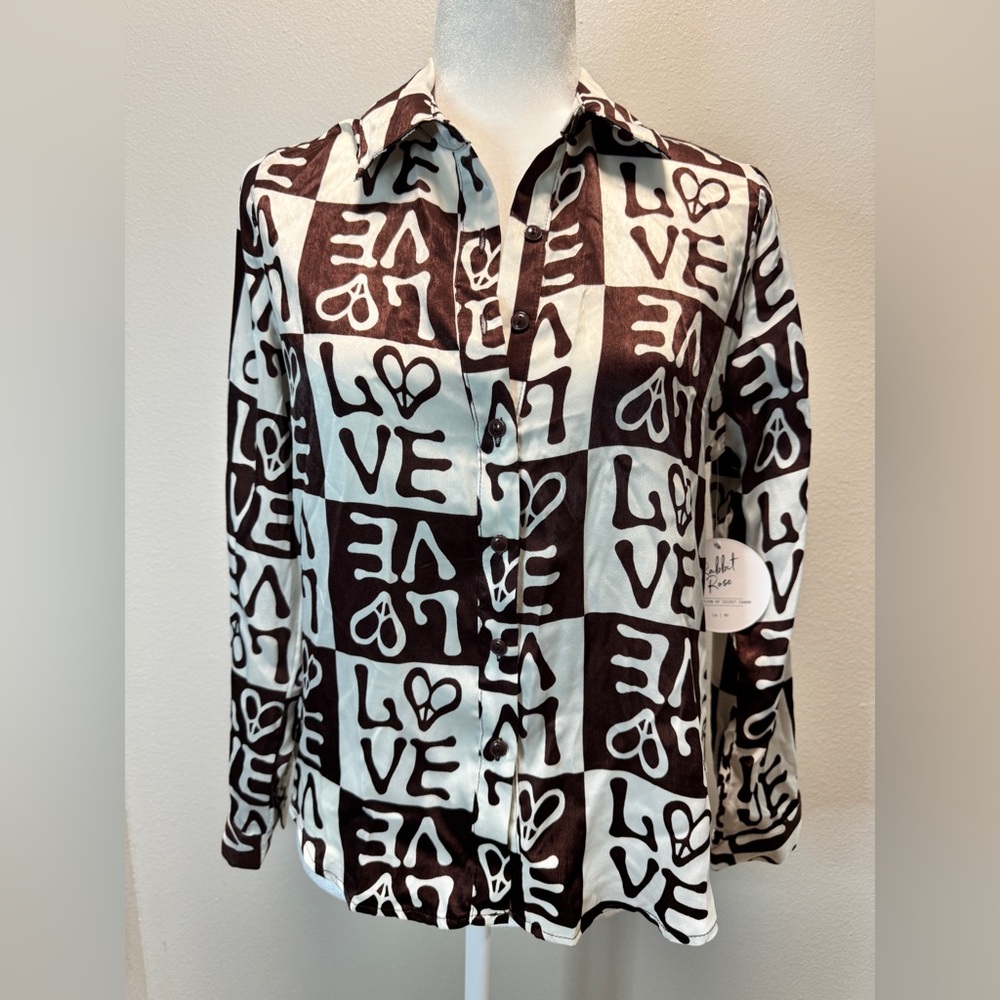 NWT Rabbit Rose Button Up Blouse Womens Medium White Brown Checkered LOVE